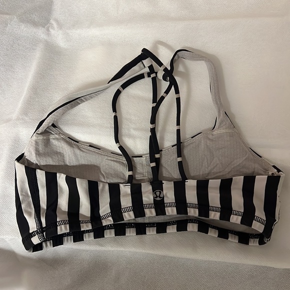 Lululemon Free to Be Bra - Picture 2 of 2